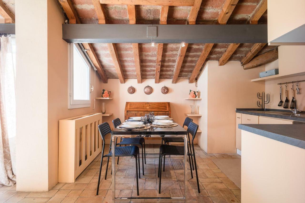Altabella Appartement Bologna Buitenkant foto