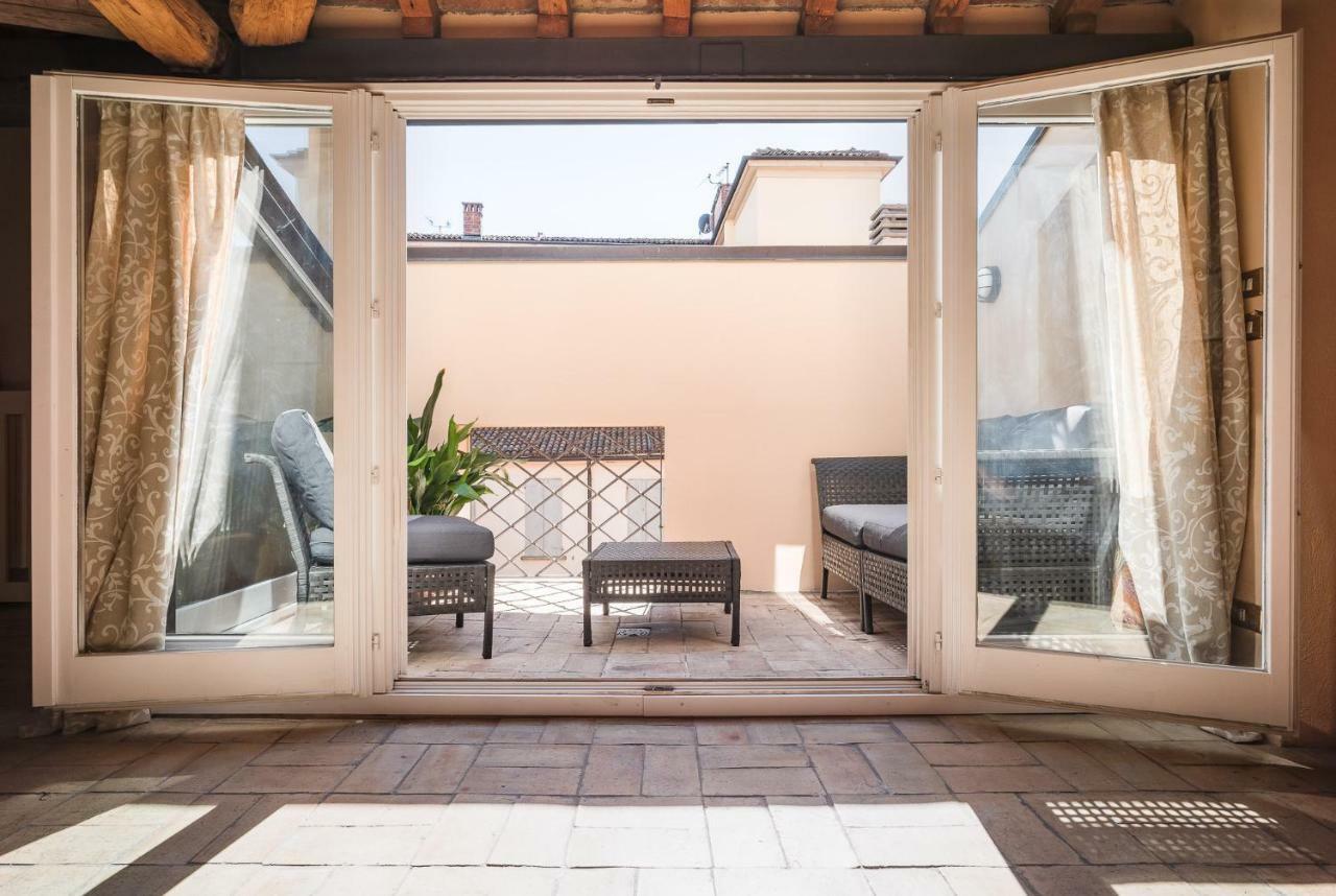 Altabella Appartement Bologna Buitenkant foto