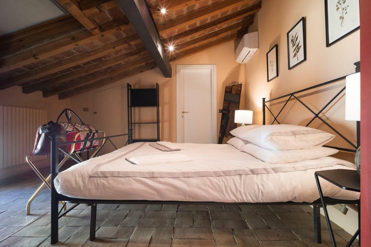 Altabella Appartement Bologna Buitenkant foto
