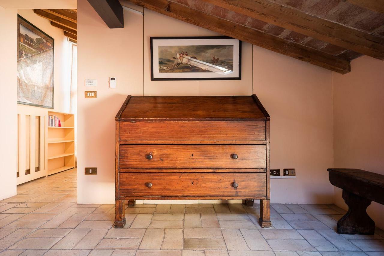 Altabella Appartement Bologna Buitenkant foto