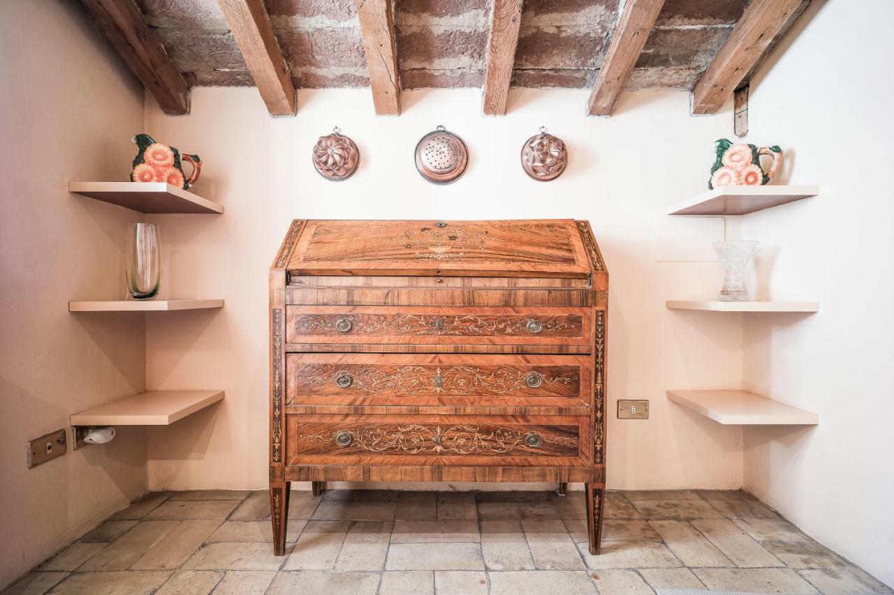Altabella Appartement Bologna Buitenkant foto