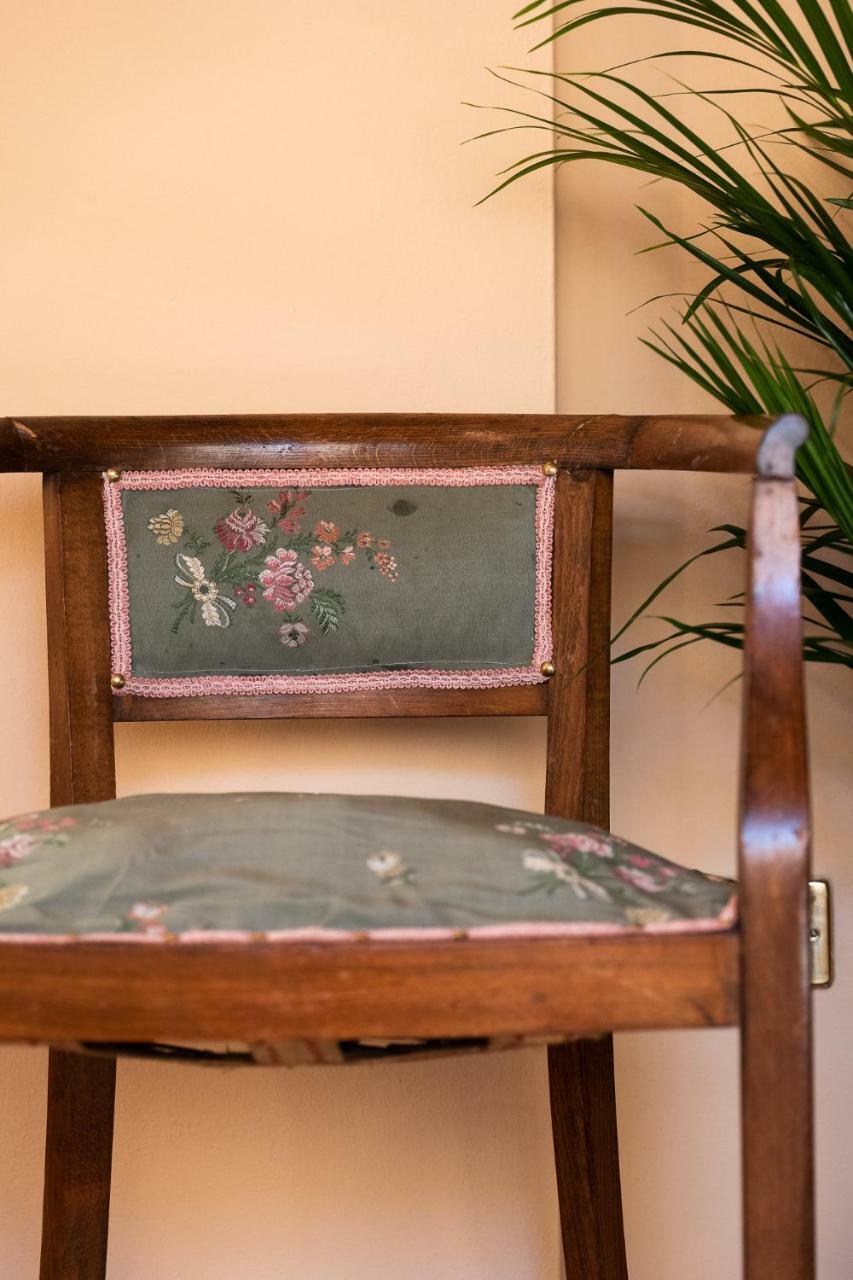 Altabella Appartement Bologna Buitenkant foto