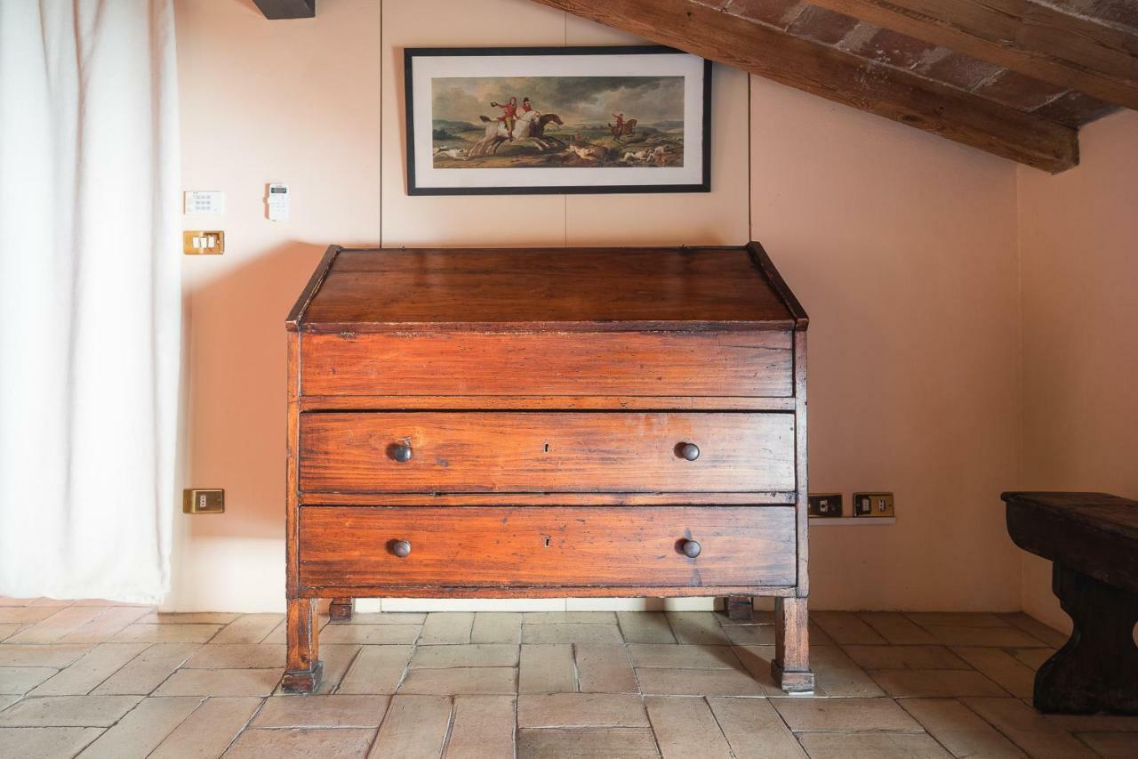 Altabella Appartement Bologna Buitenkant foto