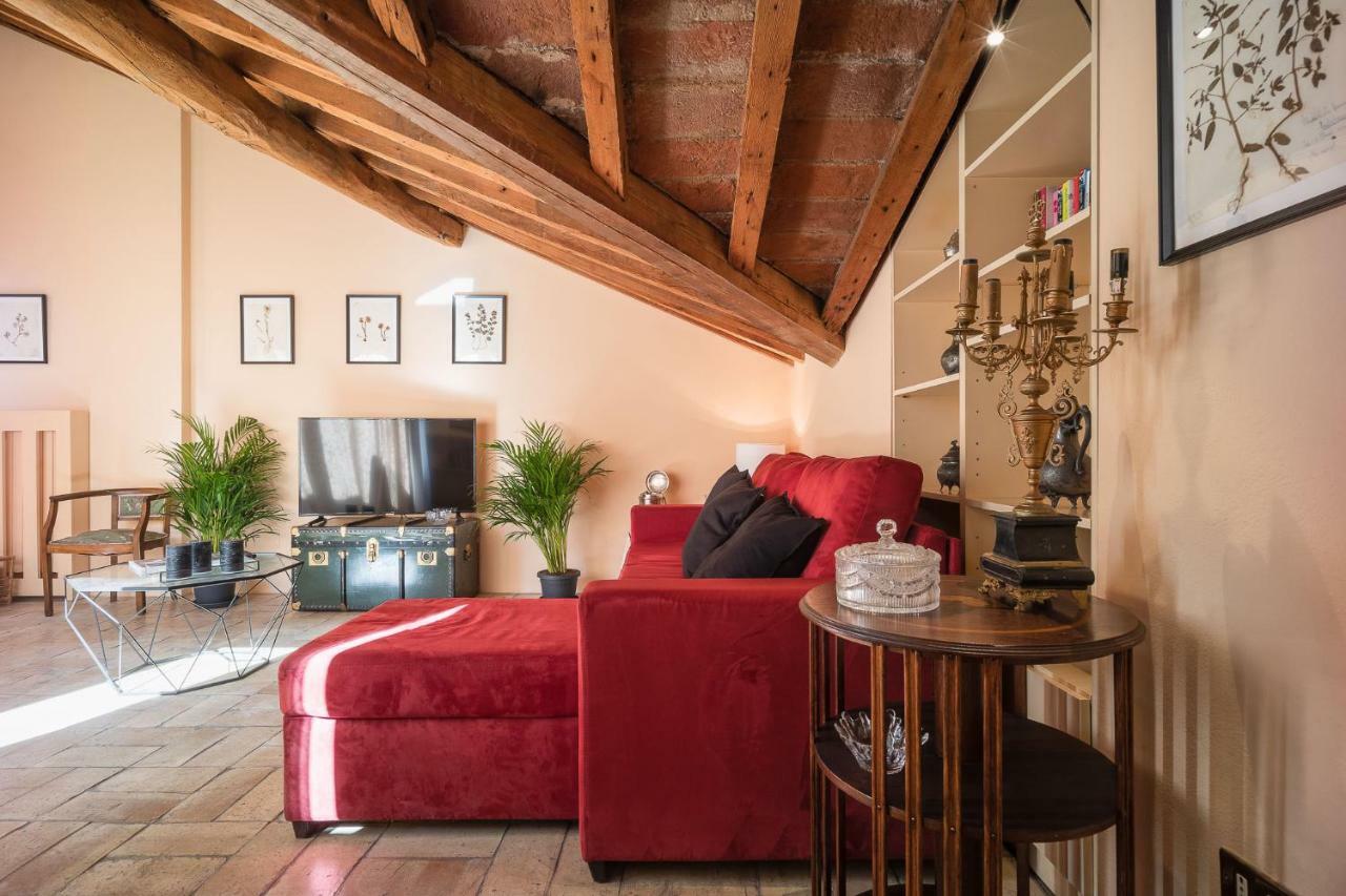 Altabella Appartement Bologna Buitenkant foto